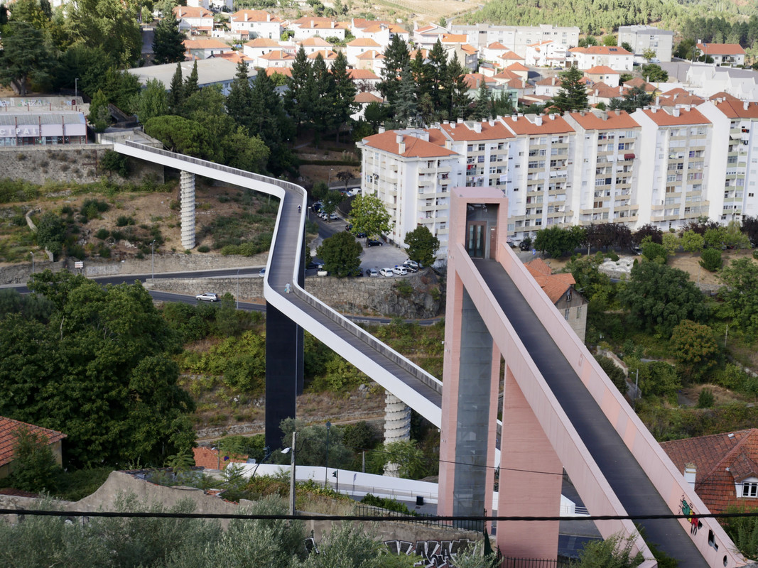 718E840C-D631-4D78-8915-05A7D440C135