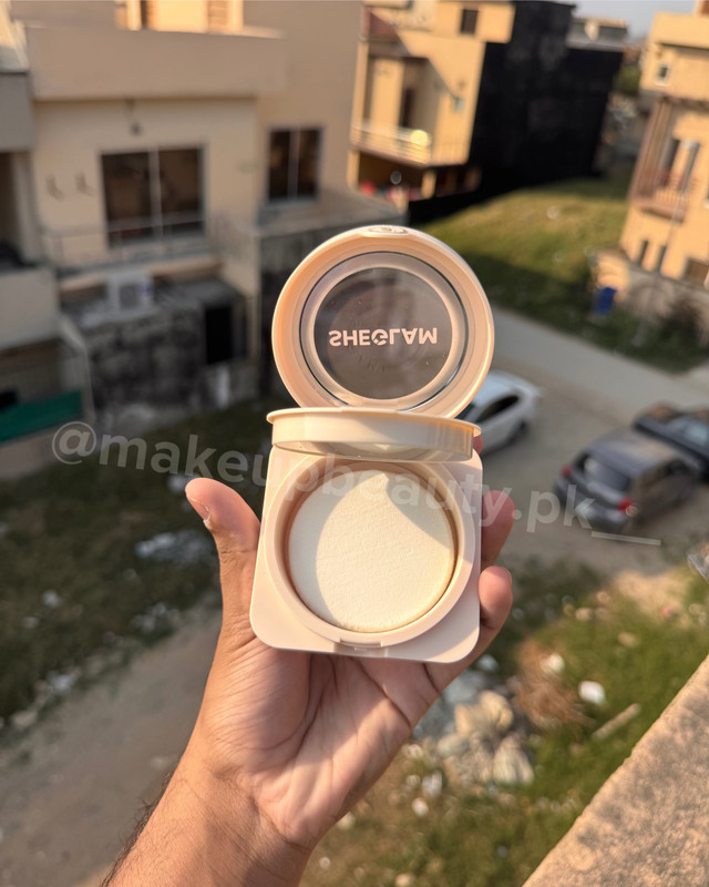 Sheglam Skin Focus High Coverage powder Foundation. - image 7