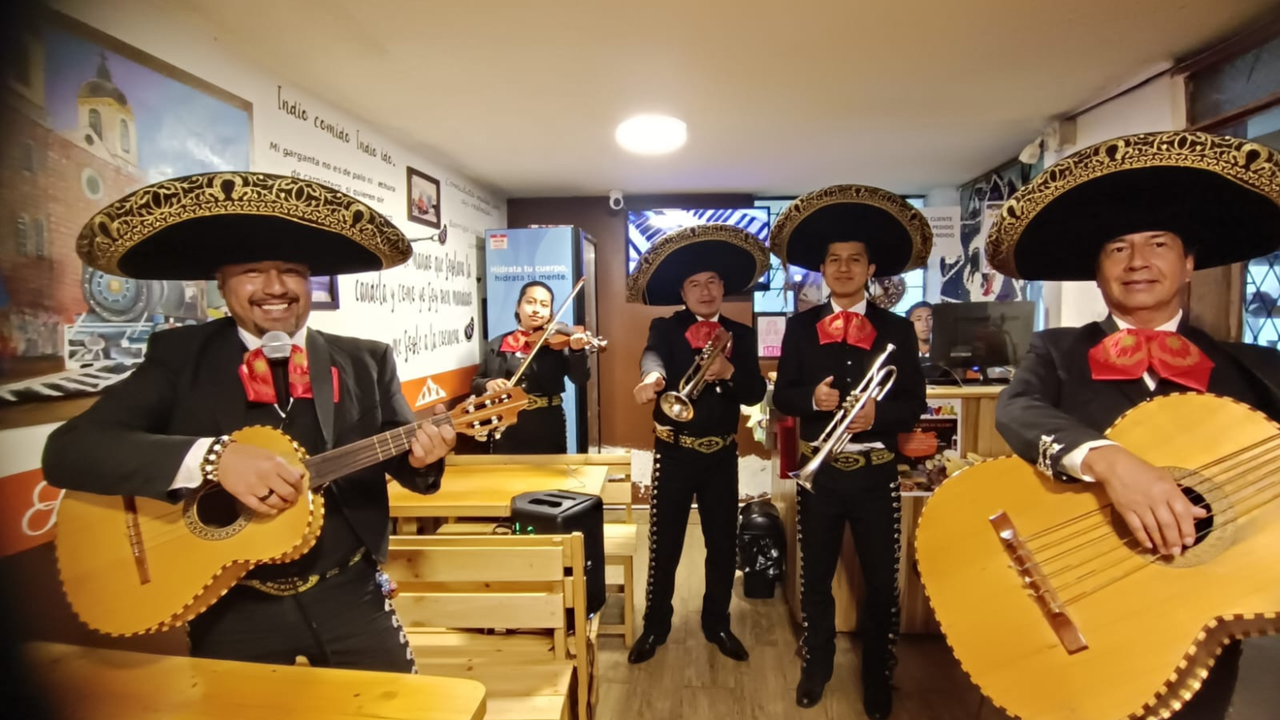 Mariachi en evento corporativo