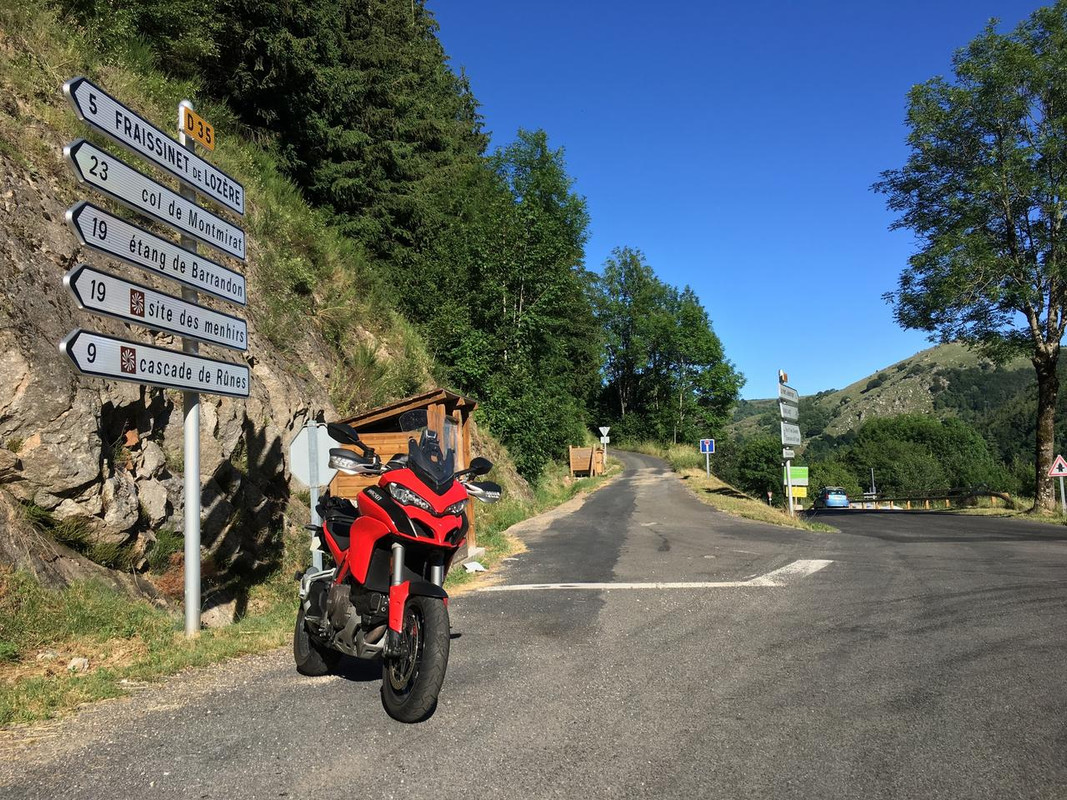 8958EB68-8220-4744-B9D3-2E94DDA0F618