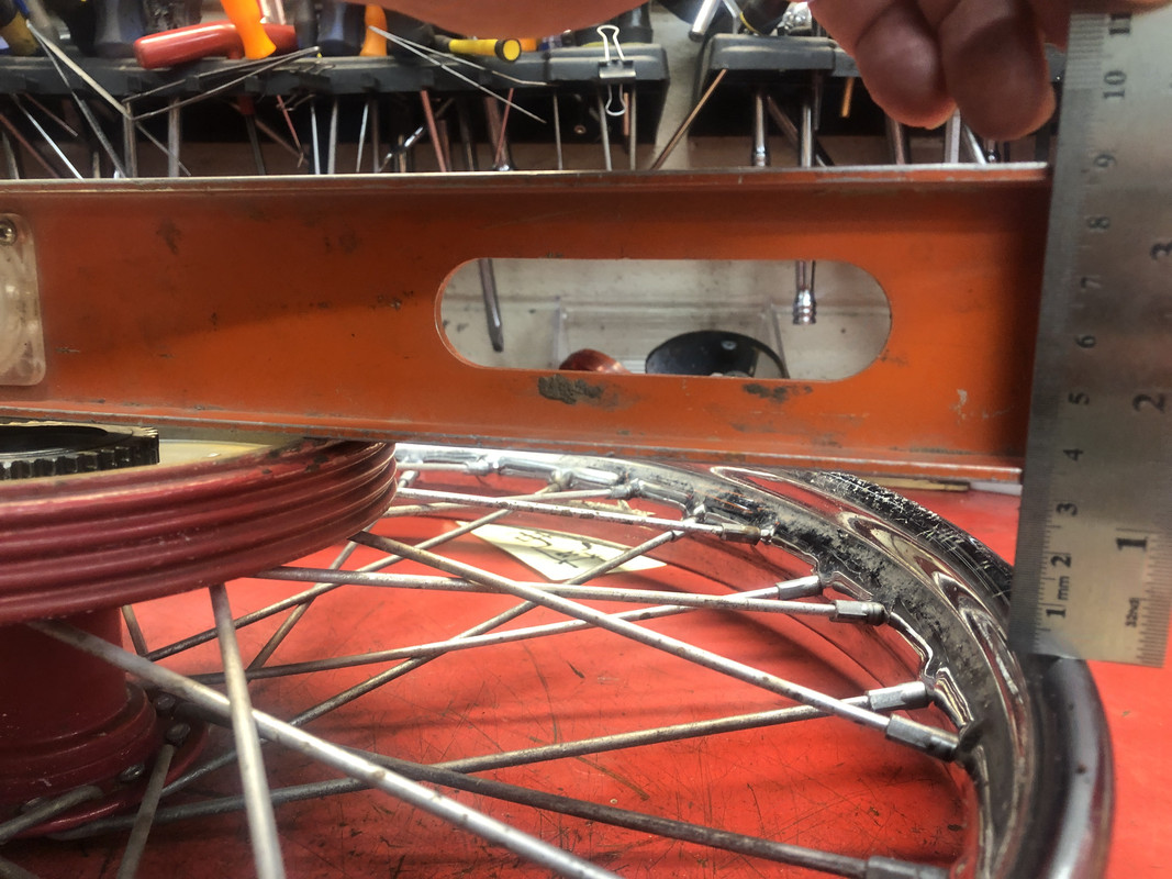 3B32BAA5-1557-4442-B6D3-D359CA5F509E