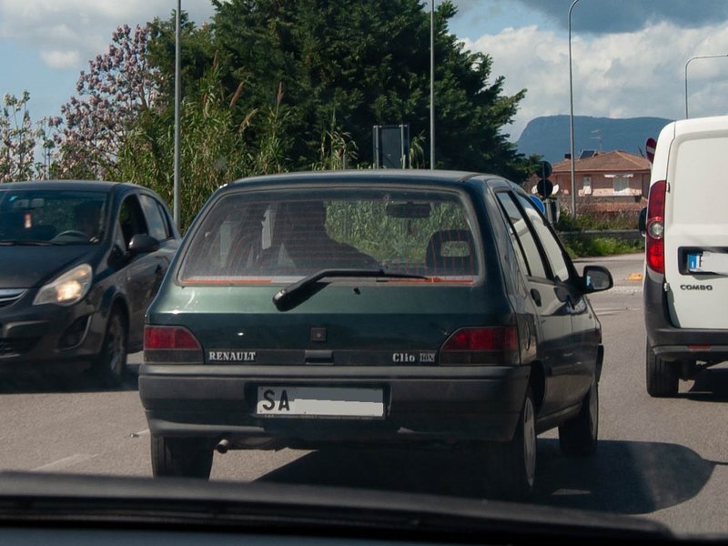 7-Renault-Clio-I-1-2-RN-92-1