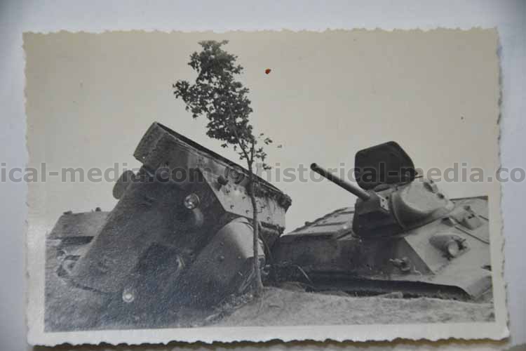 images of Russian T-34 tanks (5)