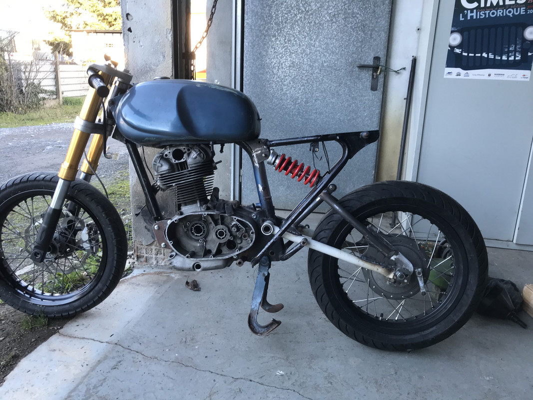 36B2A16E-B391-4DE7-81E5-2EB0B865A275