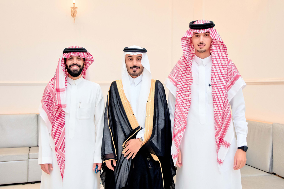 freelancers-BN7-A2045