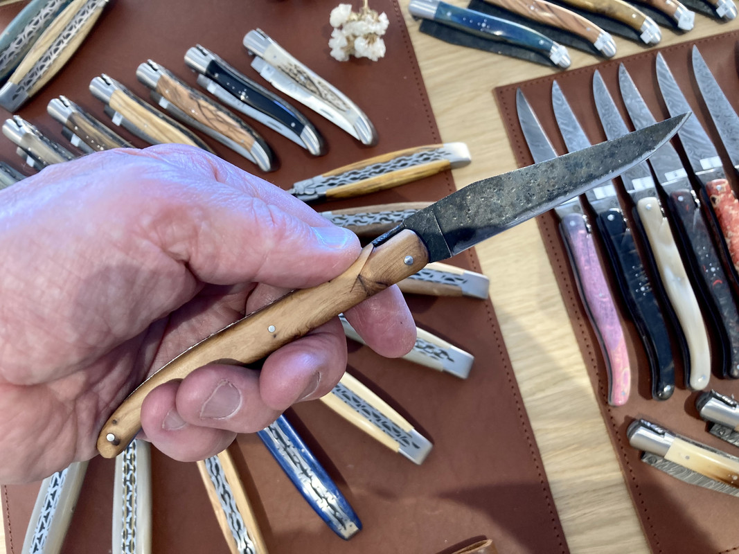 7033223F-849C-49B0-846C-7CB39675CF4E