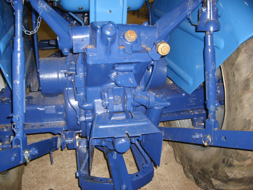 Position control hyds 384