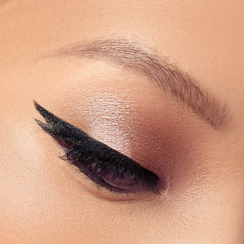 Easy Eye liner Searches For Most Occasions