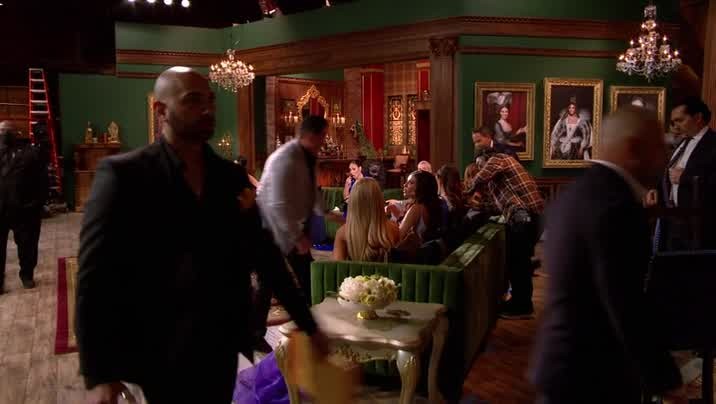 [Image: kdzvv9t7v8f7.jpg]