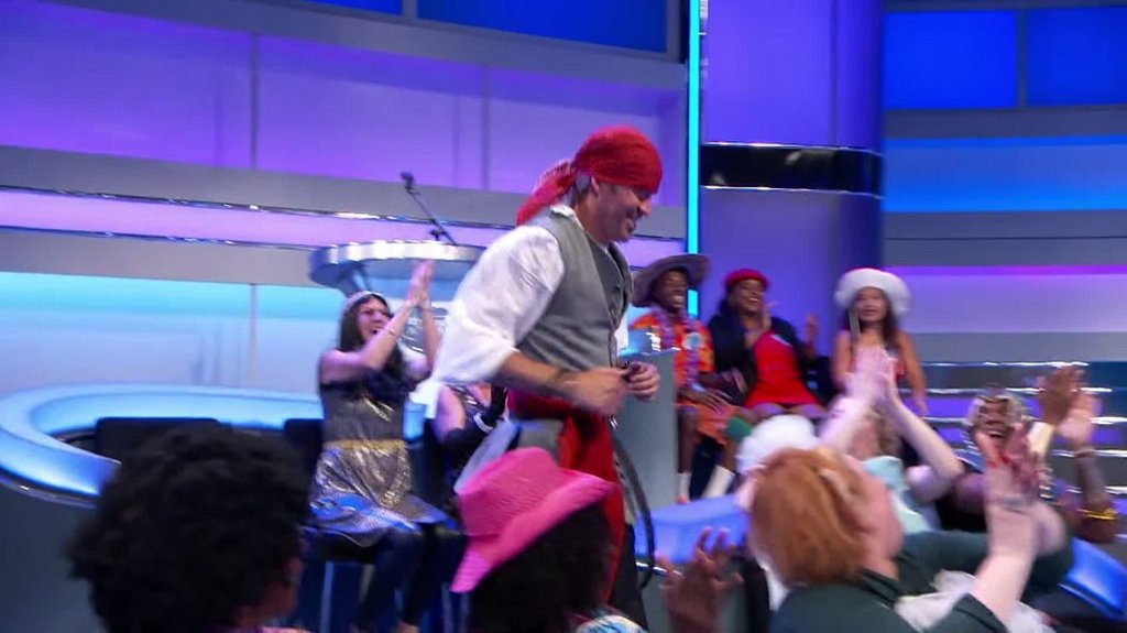 [Image: 92tc6vsggy1d.jpg]