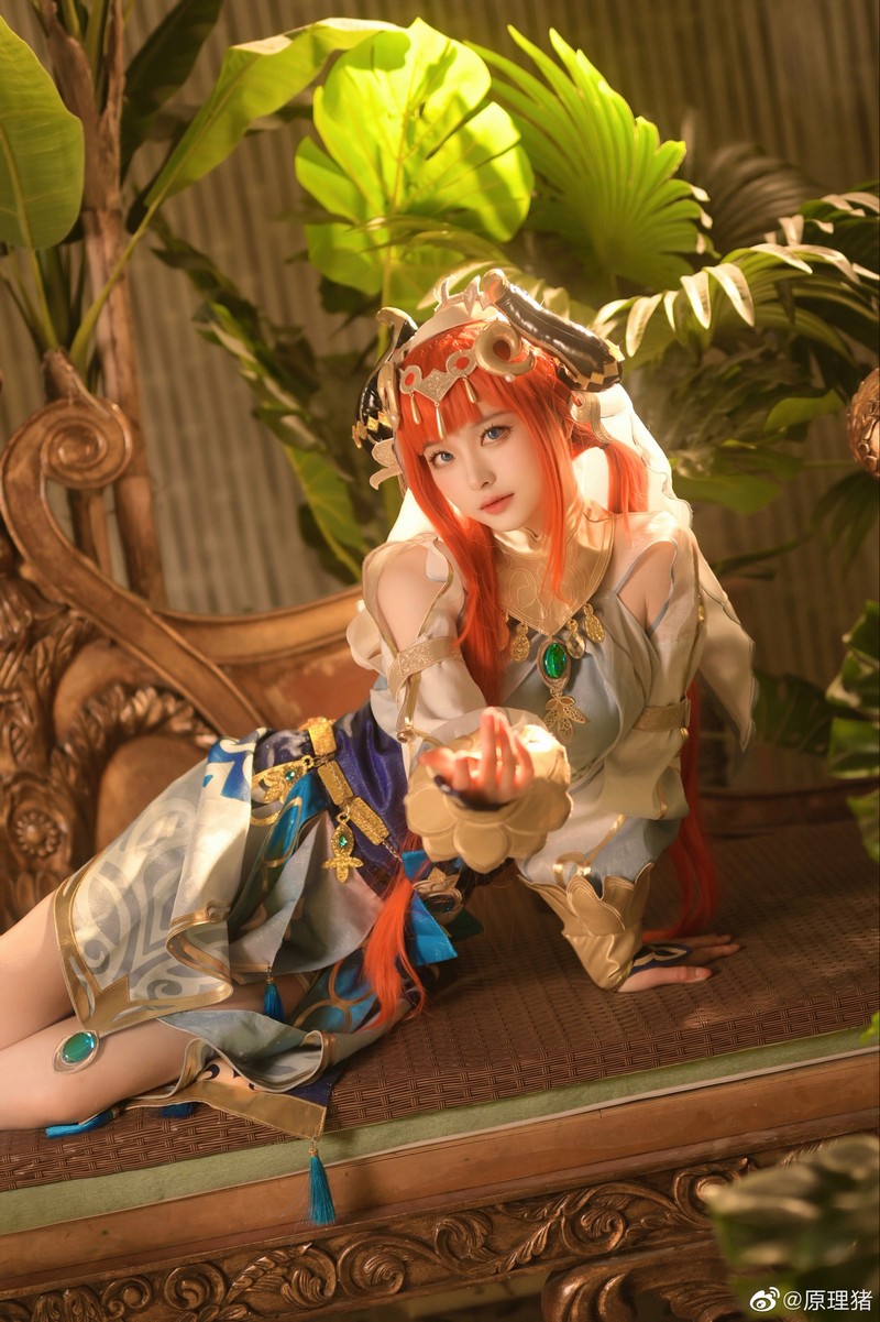 白莉爱吃巧克力 妮露 原神 Cosplay 写真【11P｜84.9MB】插图5