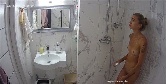[Image: Voyeur6225140812.jpg]