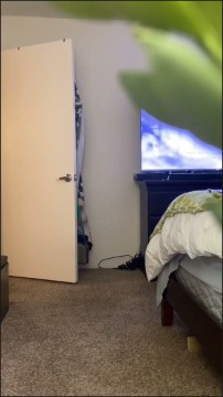 [Image: Voyeur19045113428.jpg]