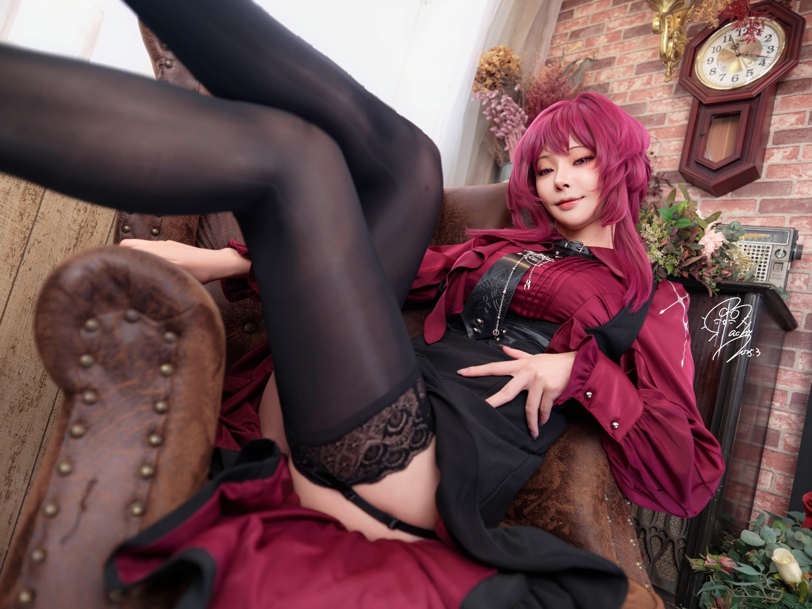 Machi马吉 Kafka 卡芙卡Cosplay写真合集｜魅惑风高清套图（68P-238.2M）插图4