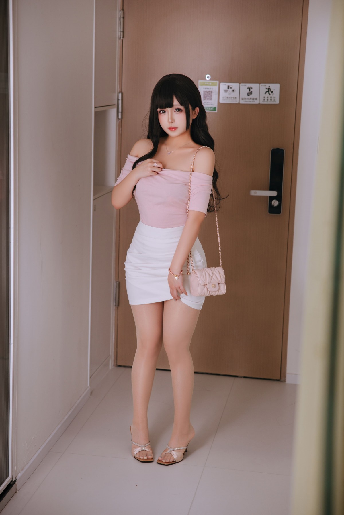 日奈娇Cos 一日女友写真作品，粉白配色，美到窒息插图1