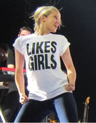 Dianna-Agron-Likes-Girls