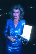 donna-mills-a16