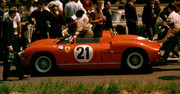 1963 International Championship for Makes - Page 3 63lm21-F250-P-LScarfiotti-LBandini-2