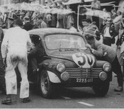 24 HEURES DU MANS YEAR BY YEAR PART ONE 1923-1969 - Page 26 51lm50-Reanault4cv1063-FLandon-ABriat-5