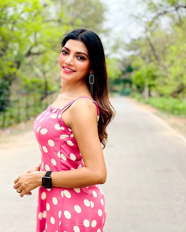 B24-F6-B7-A-2-B3-C-47-C7-8-E5-E-5-BDFF41