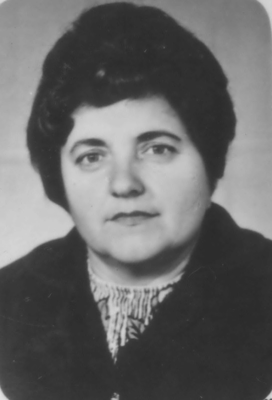 Радченко Анна Иосифовна — учительница русского языка и литературы