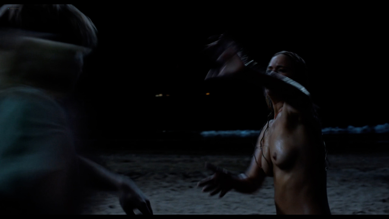 jlaw 4k.00_00_33_12.Still011