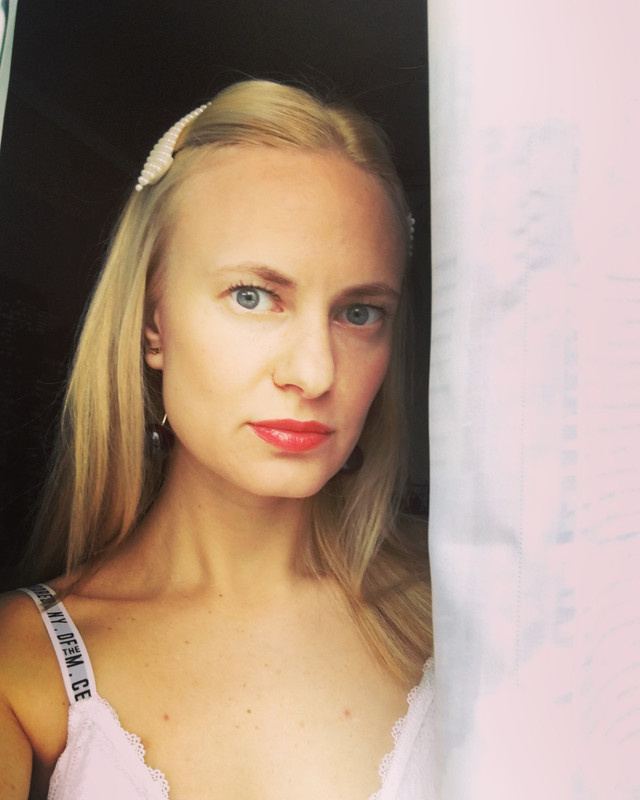 F7250EB3-E4FA-48A2-BF62-E2E122C92554