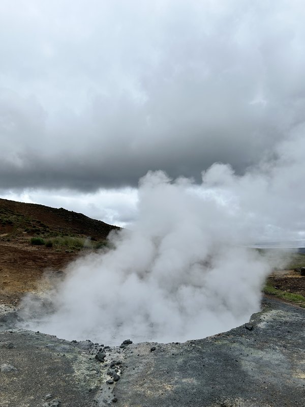 26/06/2025 Península de Reykjanes, pisamos la erupcion de 2023. - SEGUNDO VIAJE A LA TIERRA DEL HIELO Y FUEGO DE 21 DIAS (en construccion) (15)