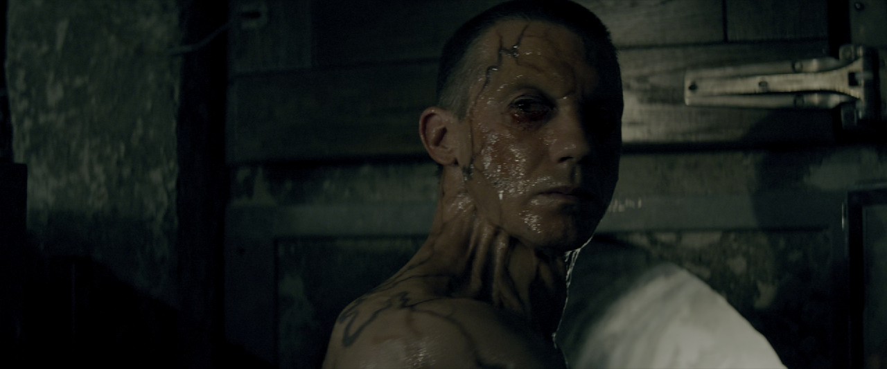 Overlord-2018-Blu-Ray-Hindi-English-HDR10-1080p-10bit-x265-HEVC-DDP-7-1-ESub-mkv-0006