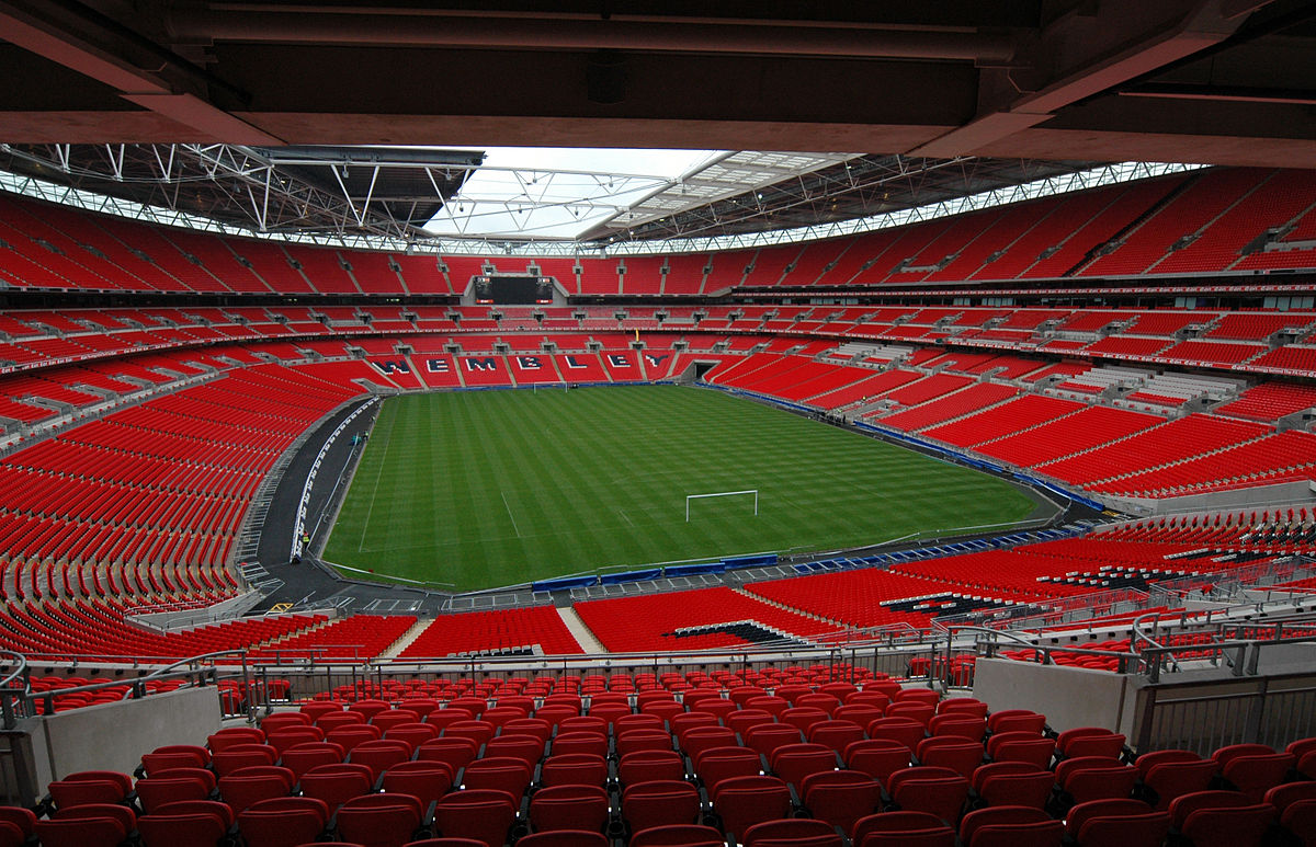 1200px-Wembley-Stadium-interior