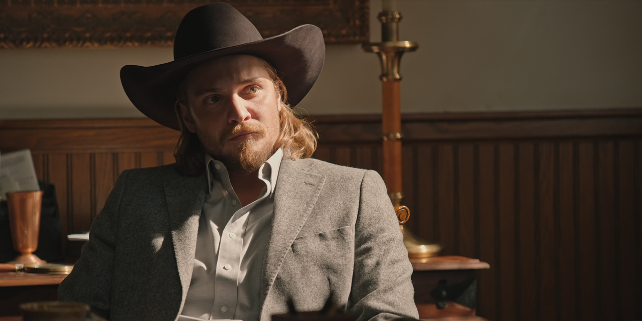 Yellowstone.S03E10.The.World.is.Purple.1080p.10bit.BluRay.AAC5.1.HEVC-Vyndros.mkv_snapshot_34.10_[20