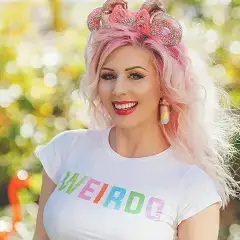 [Image: Annalee-Belle.png]