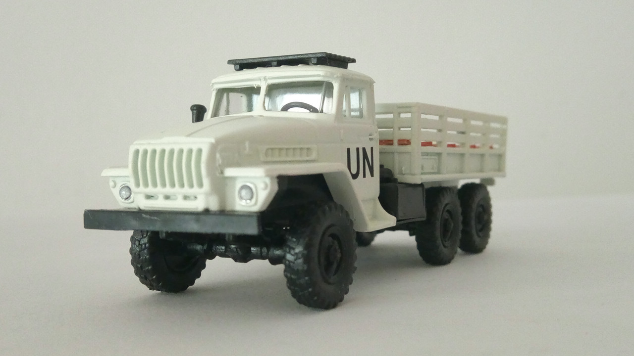 Mache (9323)