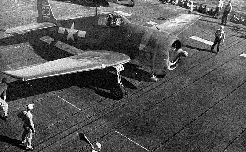 MEMORIAL-DAY-F6-F-HELLCAT-FOTOR.jpg