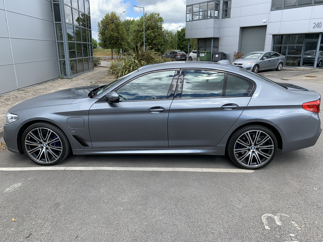 00DBC10D-D4AD-4AA3-B8DE-CF9BE8E5B2F6