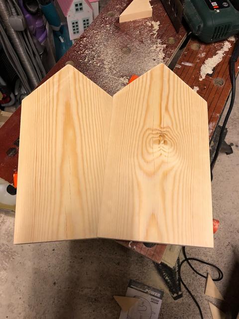 82455163-A5A3-4CAE-8755-F85465F75B25