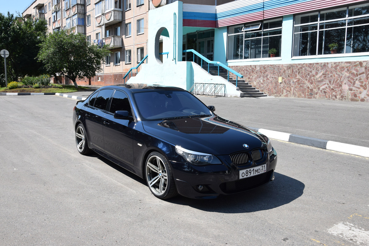 Бмв е60 черная. БМВ е60 м пакет. БМВ 5 е60. BMW е60 черная. BMW e60 2.5.