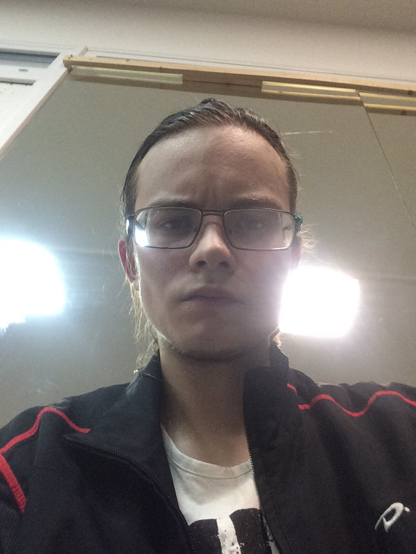 45DAFC8C-1D70-4D67-BD0D-B77B82CC3AE1