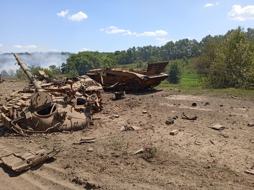 m7-ukri-T-80-BV-Lugansk-obl-0709-id33902-01.jpg