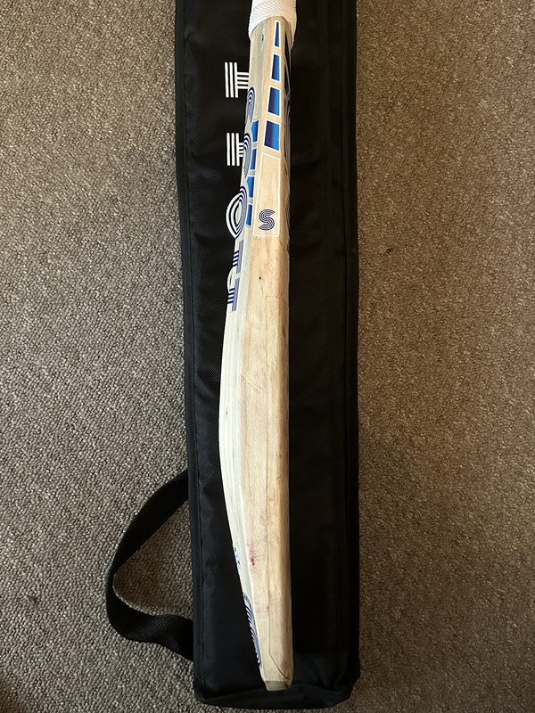 945431F6-A9B1-4180-A10C-060518CE3FB6