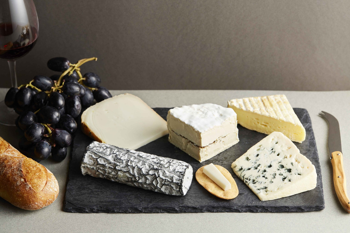 The Health Benefits of Artisanal Cheese: Nutritional Insights