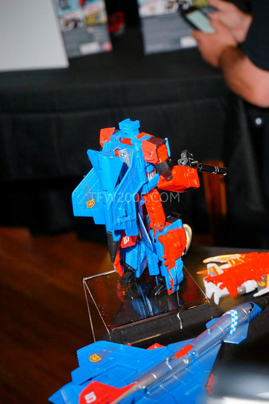 SDCC2015-Hasbro-Breakfast-Transformers-Combiner-