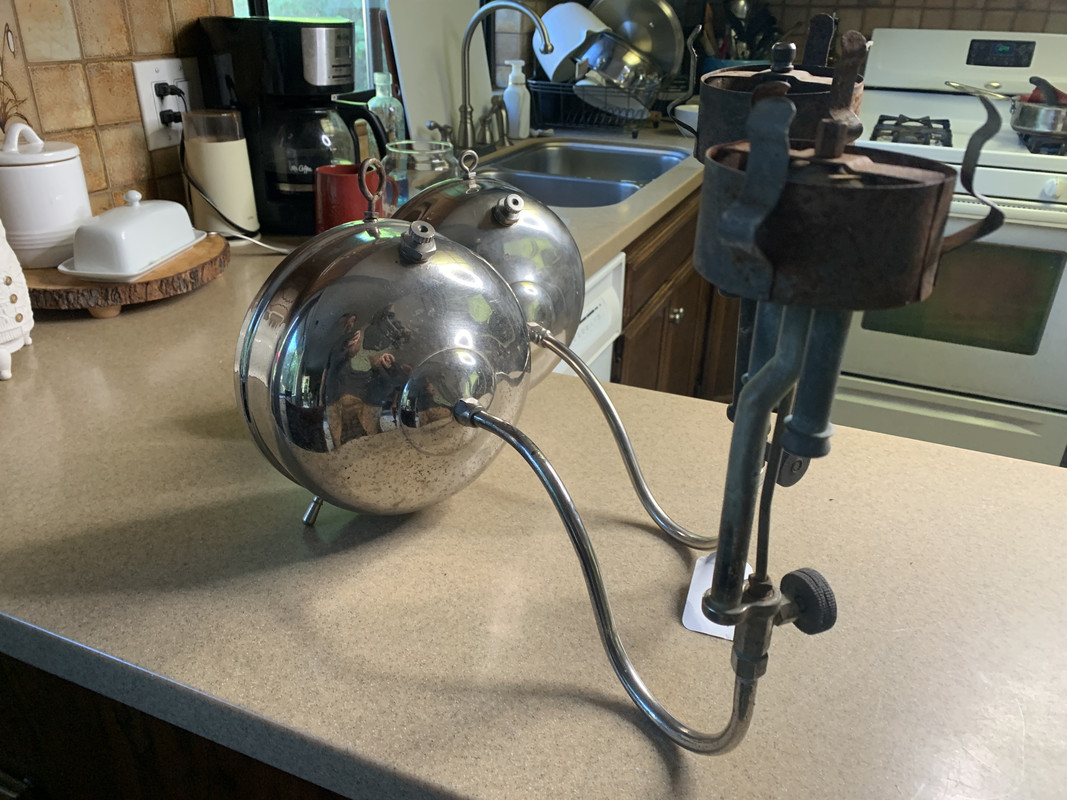 B31F9158-3C91-47D3-B910-12418B2B97EF