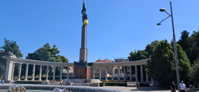 Viena: La ciudad de la música, de las artes y de los sueños - Blogs de Austria - Dia 1: Museo Sisí, biblioteca nacional, Opera y Free tour (43)