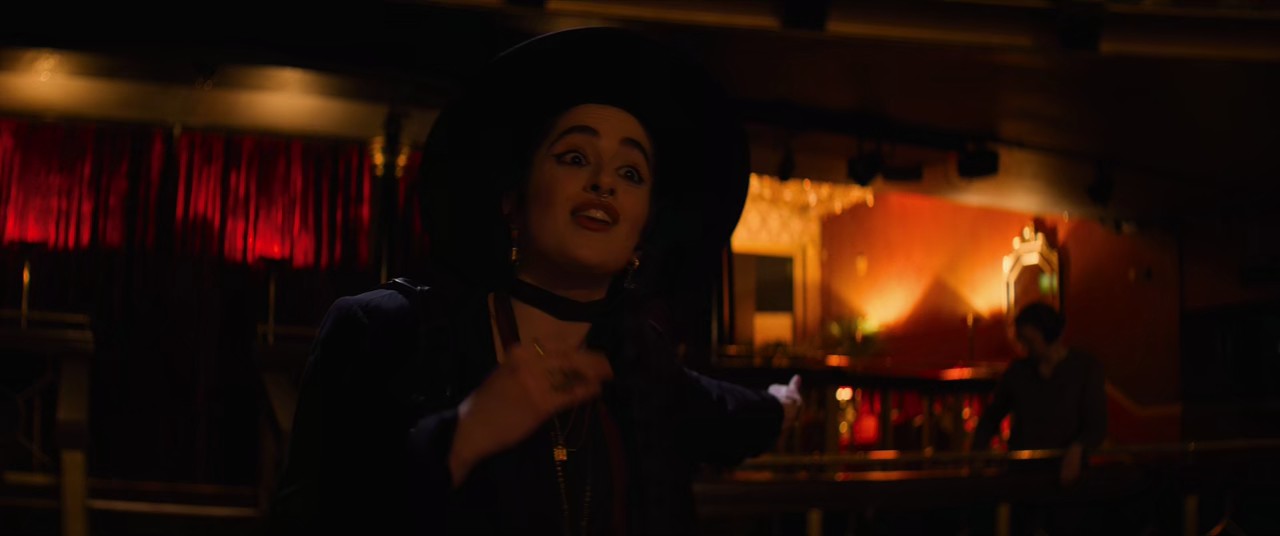 Magic-Mike-s-Last-Dance-2023-Hindi-English-WEBRip-720p-HEVC-AAC-6ch-ESub-mkv-0002