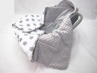 Grey_Big_Stars_on_White_with_Grey_Minky