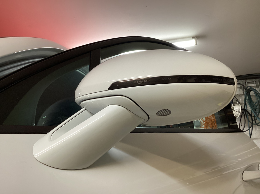 BD5A2A8B-AB4C-49A5-9A86-C381B3914698