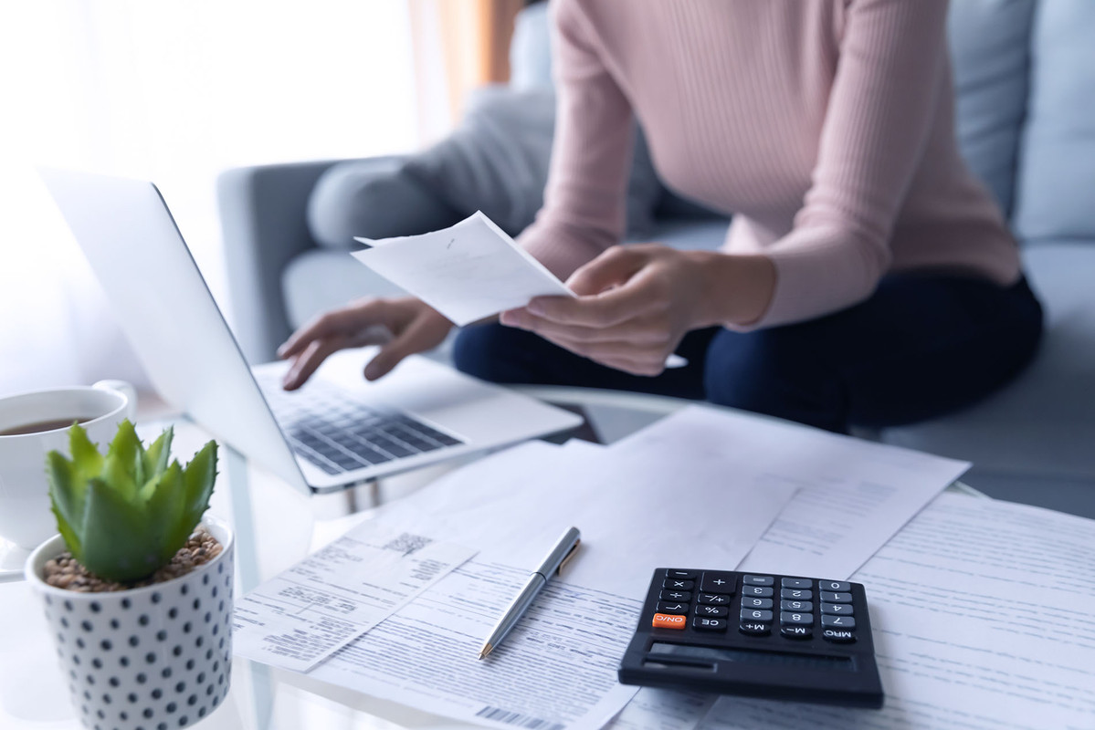 How Payroll Services Keep Truck Drivers Happy?