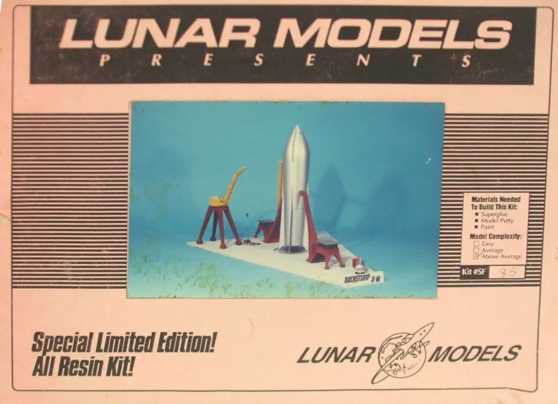 LUNAR MODELS - X-M1 (1)