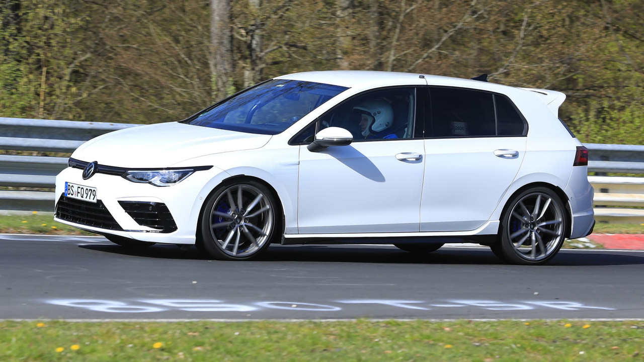 2069634A-7A31-4279-8C9F-F83DC1570874